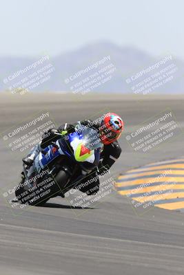 media/May-14-2023-SoCal Trackdays (Sun) [[024eb53b40]]/Turn 12 (1145am)/